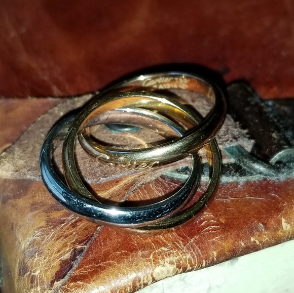 ❤️Cartier❤️ 750 EA1314 Classic Trinity Ring - Picture 5 of 5